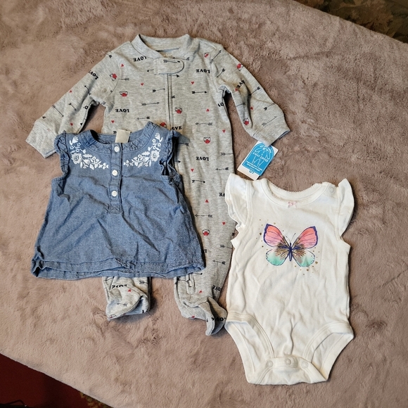 Baby Girl 3 Months One Pieces & Top Bundle - Picture 1 of 8